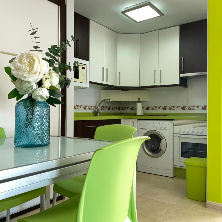 Residencial Oasis Apartment Мохакар Екстериор снимка