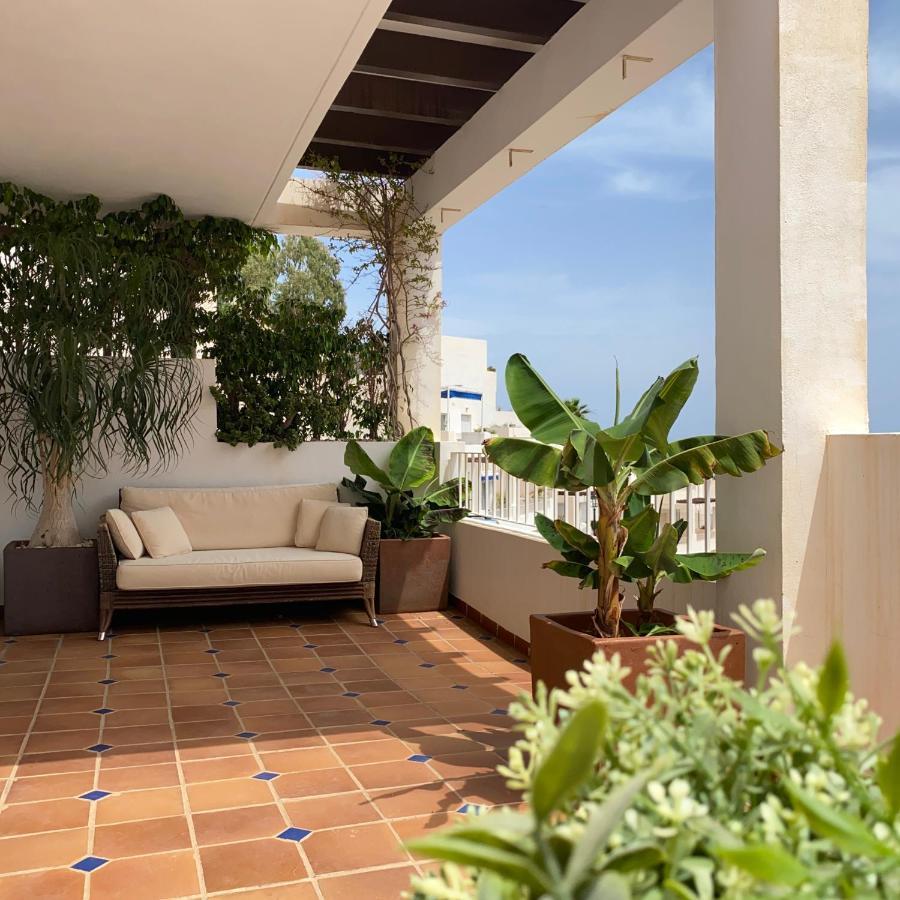 Residencial Oasis Apartment Мохакар Екстериор снимка